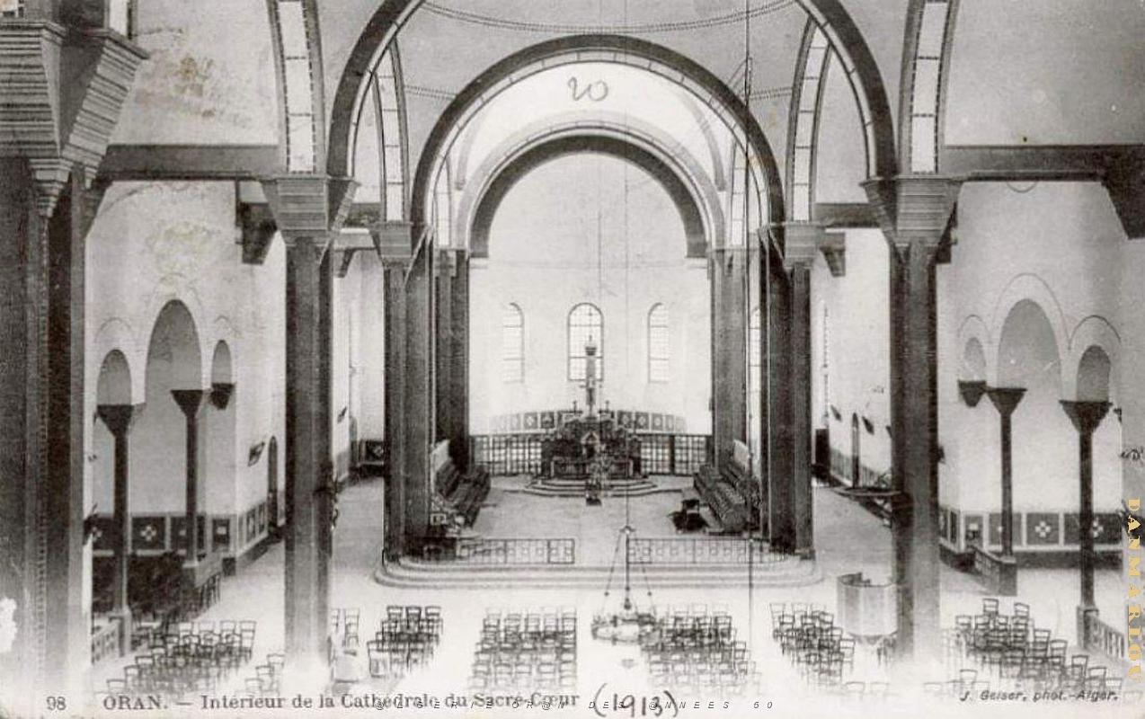 CA ba- 01- Cathedrale- interieur .jpg